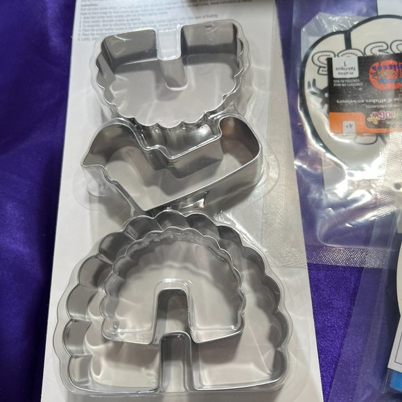 NEW 📌Creatology Halloween Costume Kit Mask & Halloween Art & Craft & more fun - Picture 9 of 11